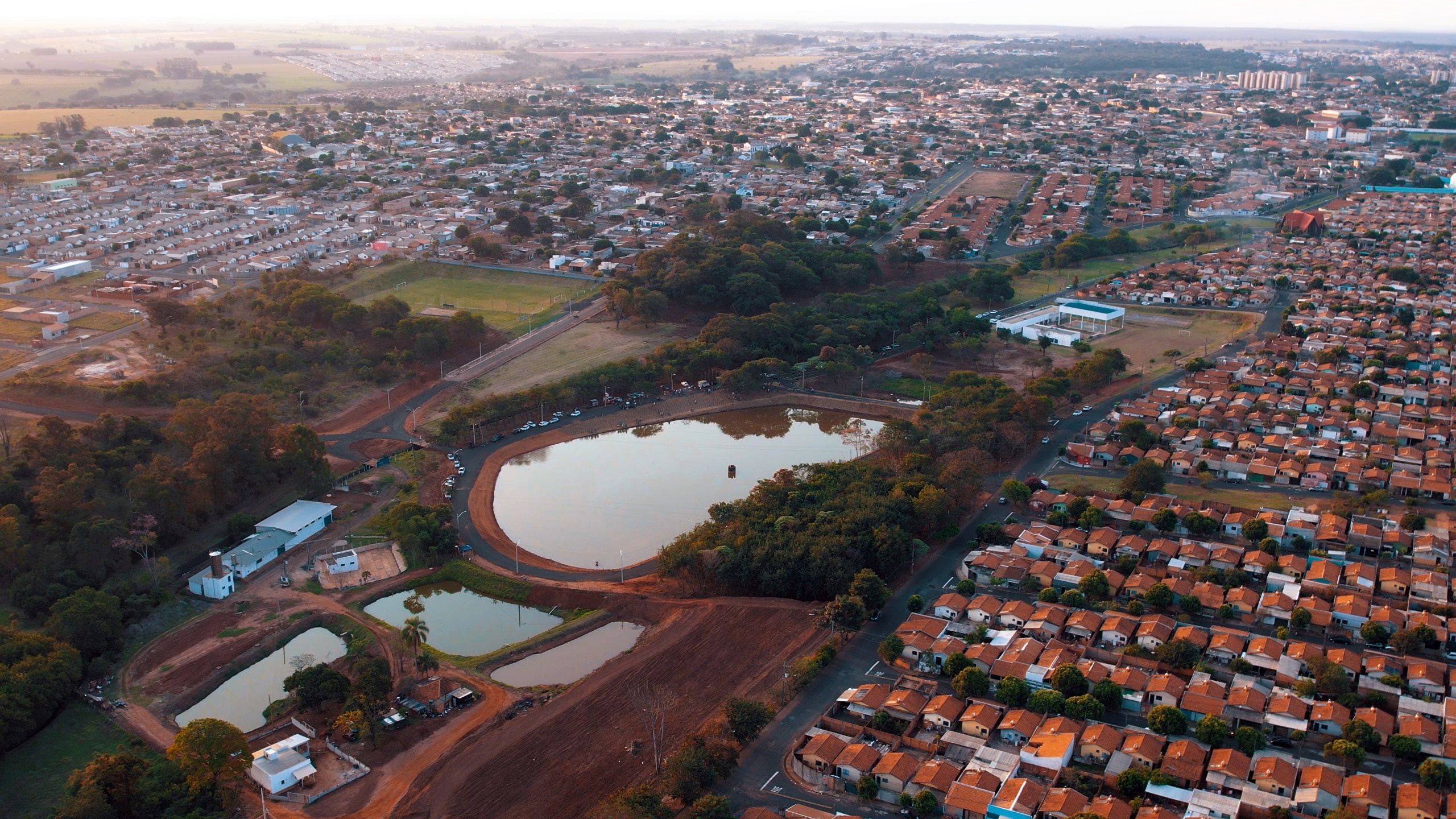 Prefeito José Fernandes inaugura Parque Colinas Eldorado e destaca avanços na infraestrutura de Assis