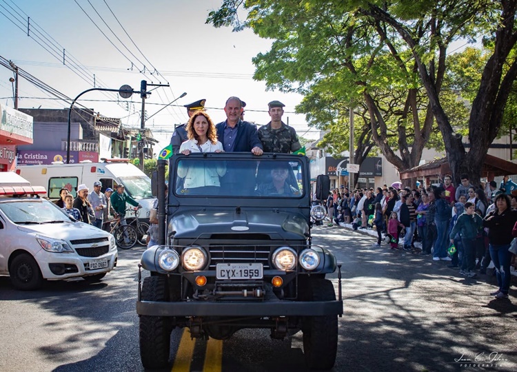 Foto: Arquivo Jean Galvão: Em 2022 o Desfile também ocorreu na Avenida David Passarinho e atraiu um ótimo público 