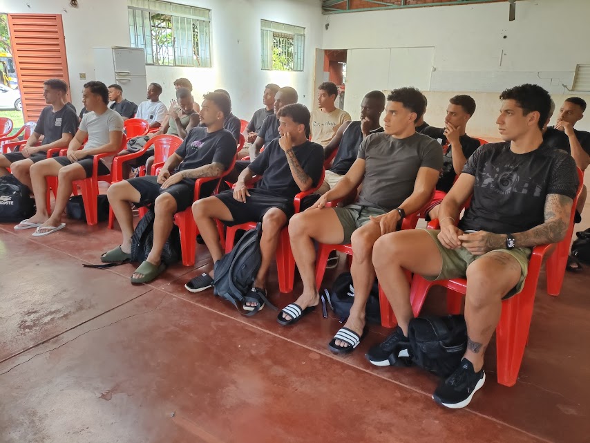 Foto: Cicero Motta - Os jogadores foram apresentados neste domingo, dia 15, no centro de treinamentos do clube.